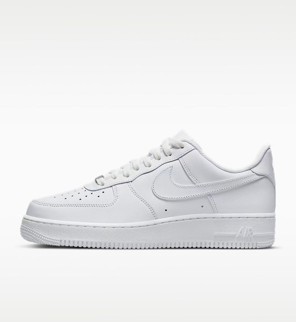 Men's White Nike Air Force 1'07
