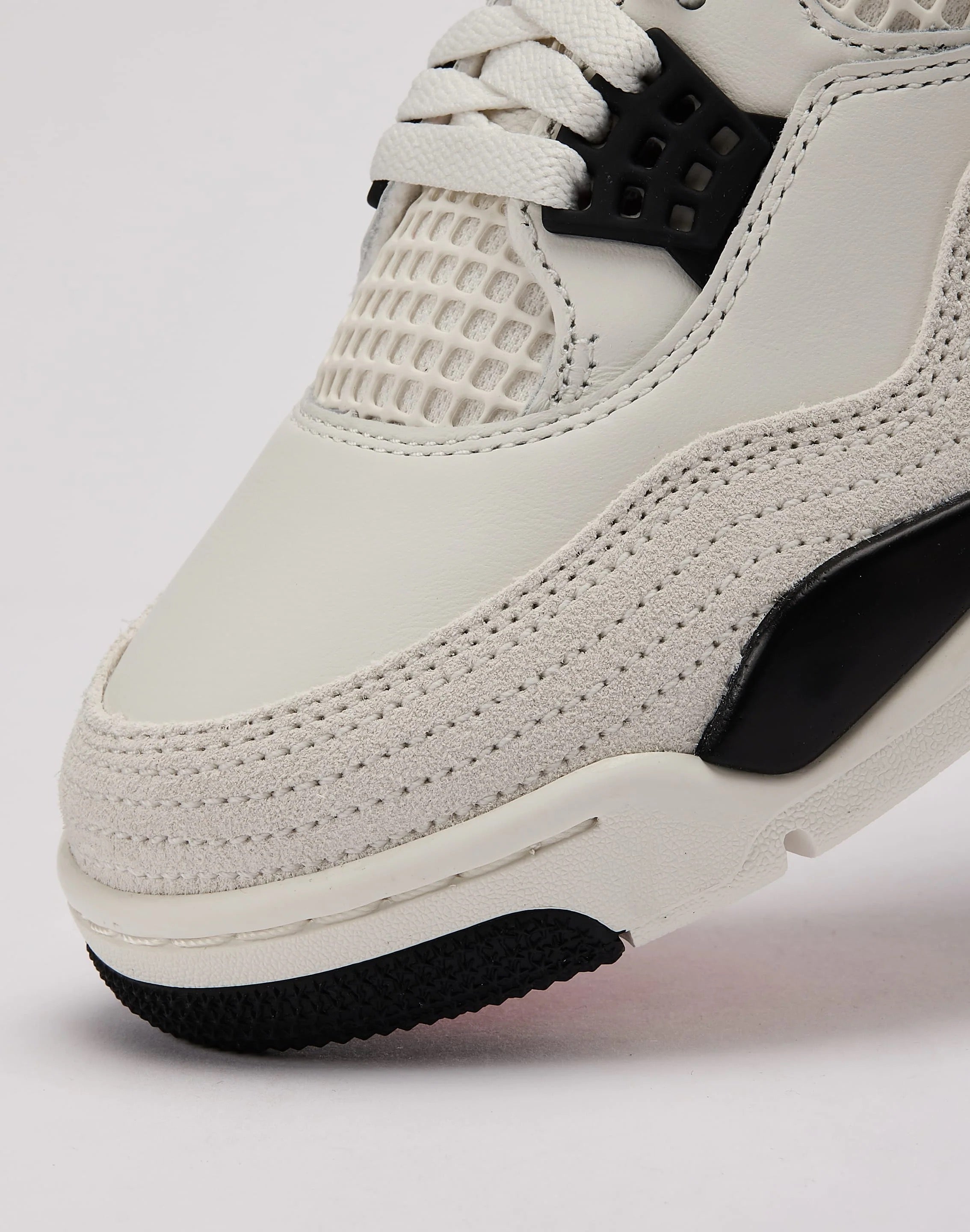 AIR JORDAN 4 RETRO FLIGHT CLUB