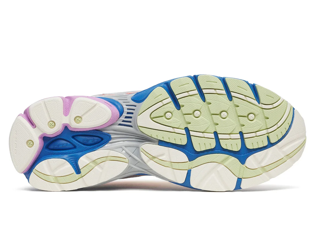 SAUCONY PROGRID OMNI 9 PRM