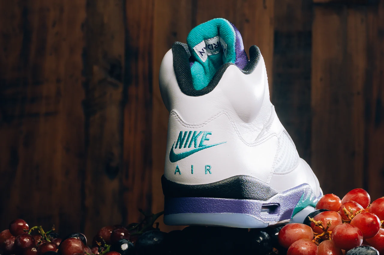 Air Jordan 5 Grape